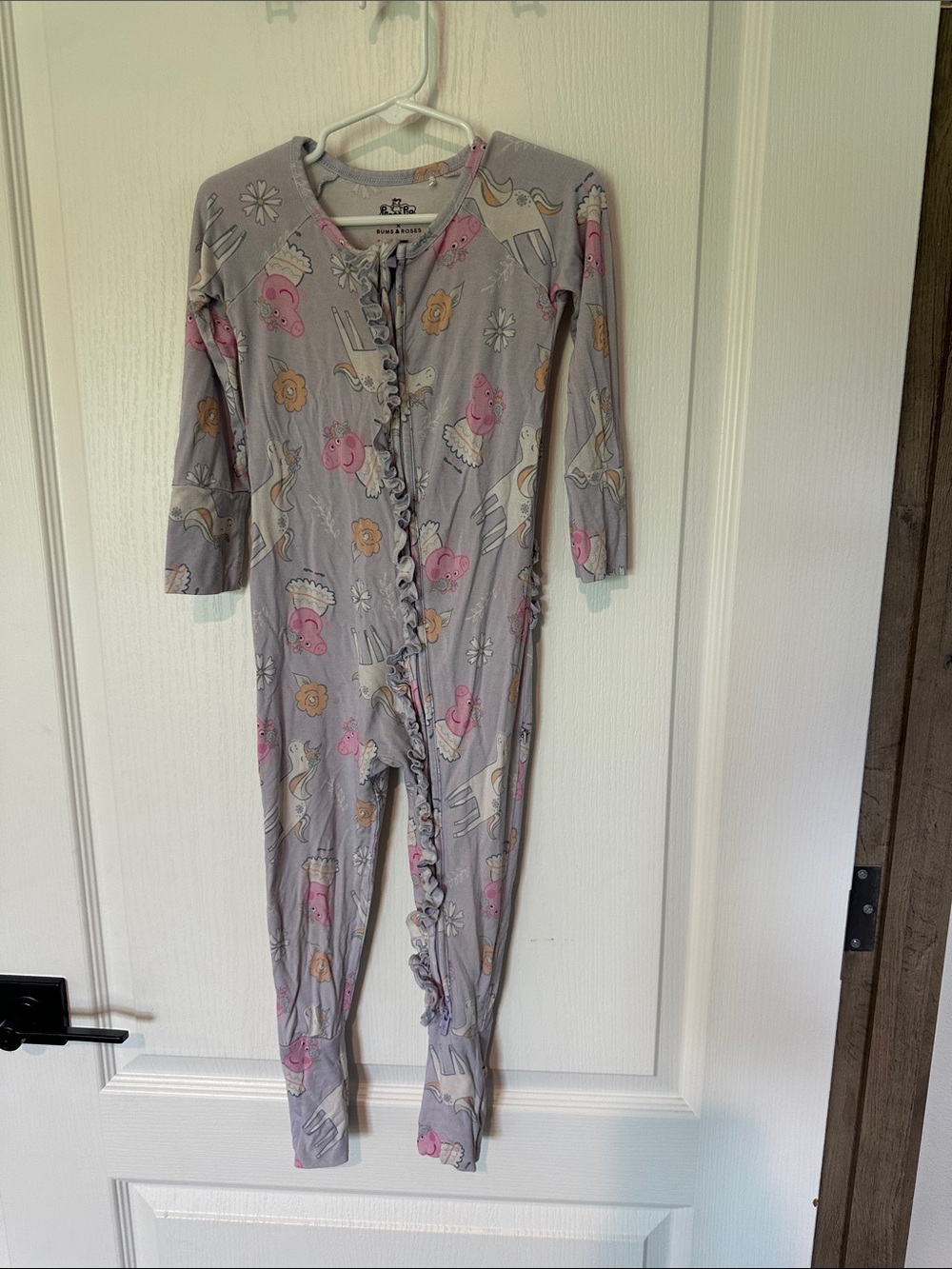 Bums and Roses Peppa Pig 3T Bamboo Zippy Pajamas - Picture 2 of 4